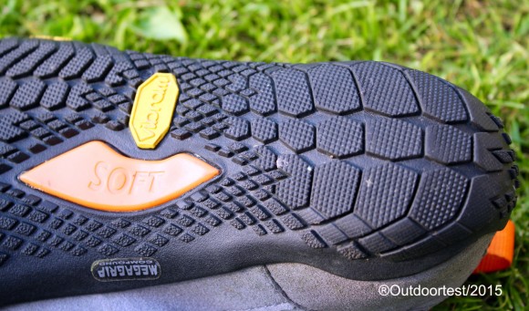 Particolare del battistrada posteriore