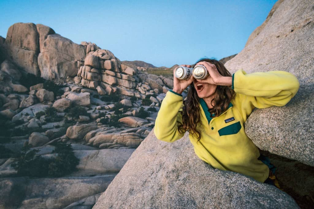 Patagonia, inventore del pile, studia per ridurre il rilascio di microplastiche dai capi.