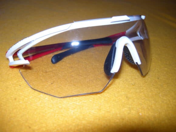 Lente con luce ridotta