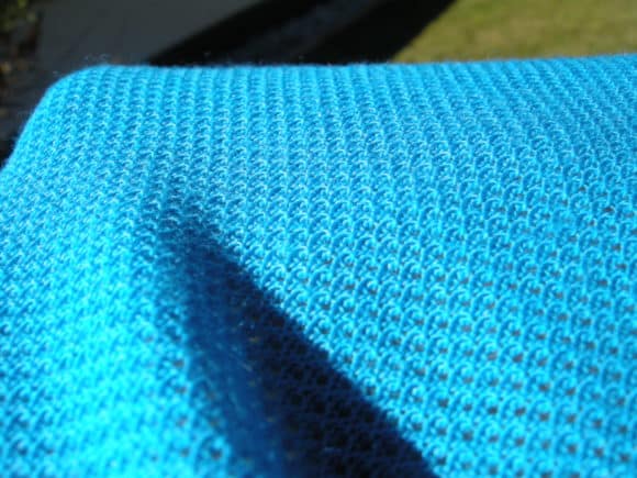 La trama larga delle aree più traspiranti della Devold Energy men T-shirt