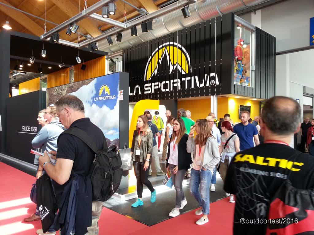 Lo stand La Sportiva, uno dei più visitati a OutDoor 2016