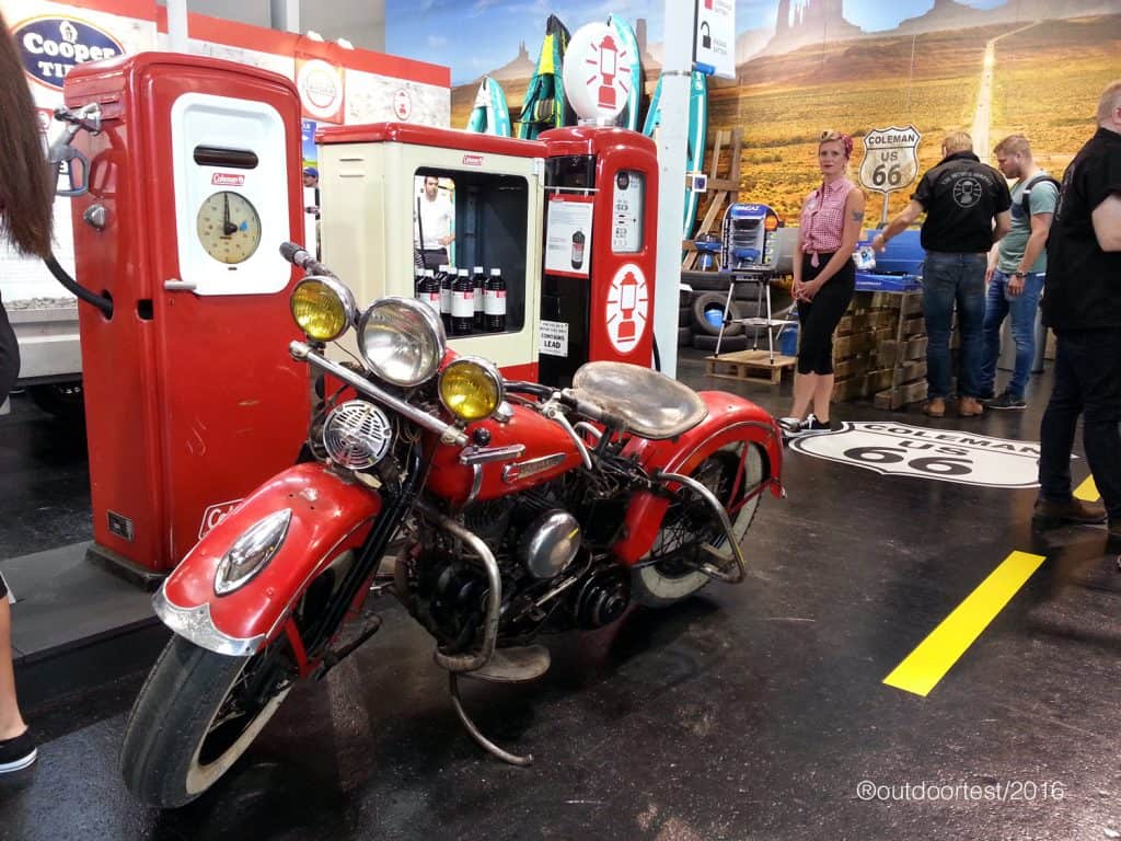 Stand particolare, stile Usa anni '60