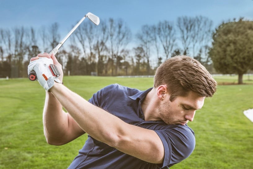 Computer Nano che monitorizza le prestazioni sportive