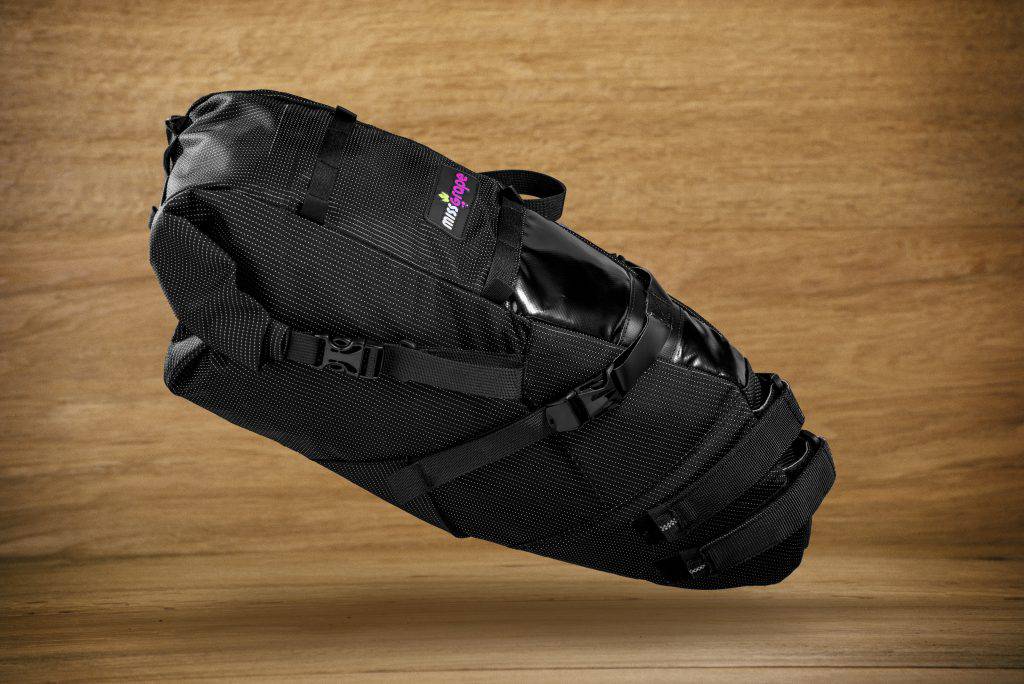 Borsa Cluster di Miss Grape sottosella. Foto by Martino Vincenzi (www.martinovincenzi.com)