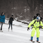 Filip Flisar attraversa un lago ghiacciato (foto Red Bull)