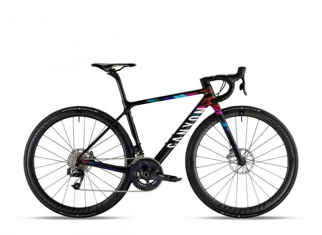 Ultimate WMN CF SLX Disc 8.0 Di2 by Canyon