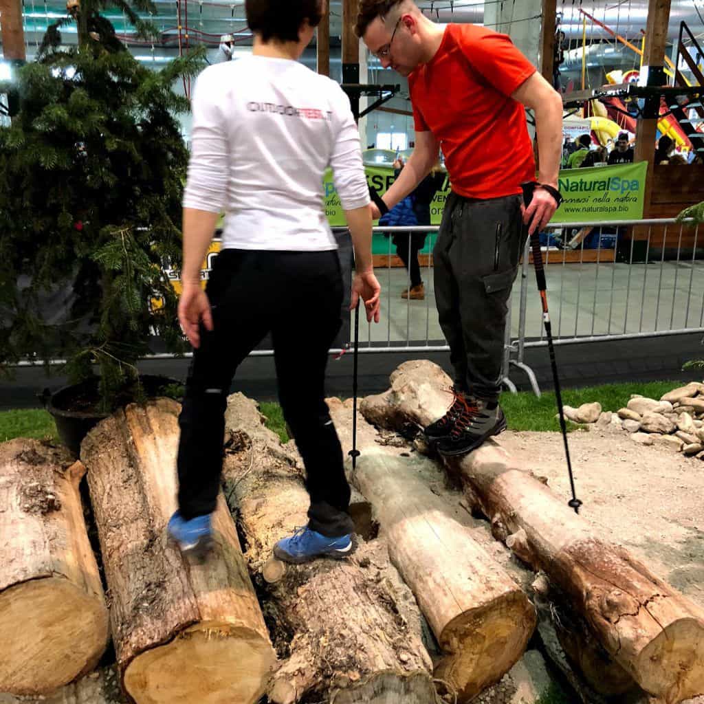 T&O Turismo e Outdoor Festival a Fiere di Parma, edizione 2018. Passaggio su tronchi