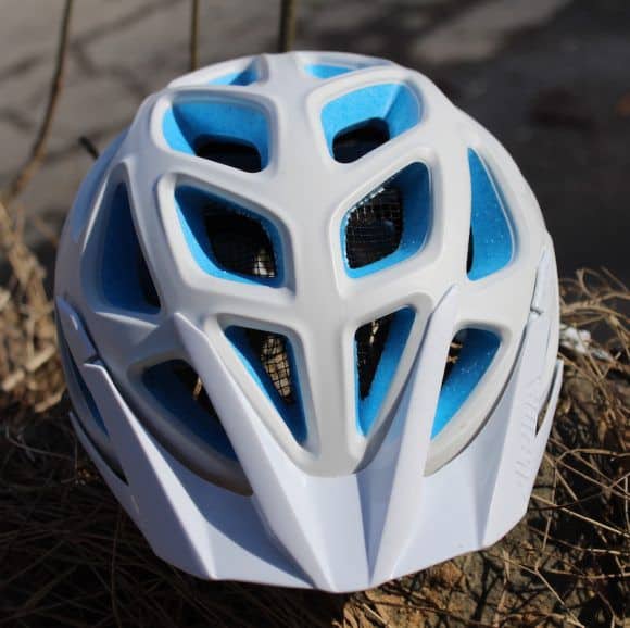 MYTHOS 3.0 LE Outdoortest vista frontale