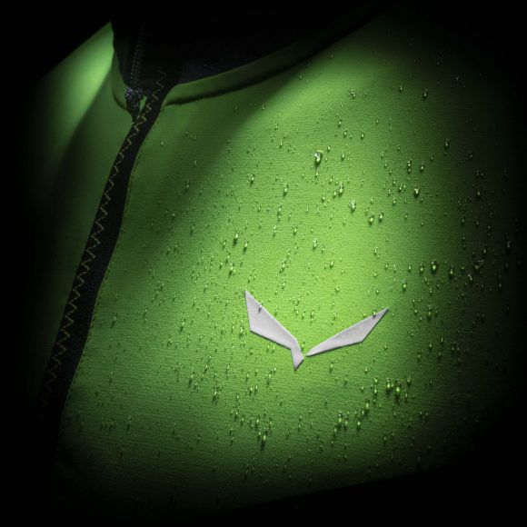 Particolare del tessuto resistente della giacca Agner Durastretch Dry Convertible Jacket