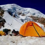 Dietro la tenda Cima Sud dell'Illimani