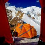 Dietro la tenda Cima Sud dell'Illimani