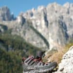 Aku Selvatica Mid GTX nella cornice delle Dolomiti di Brenta