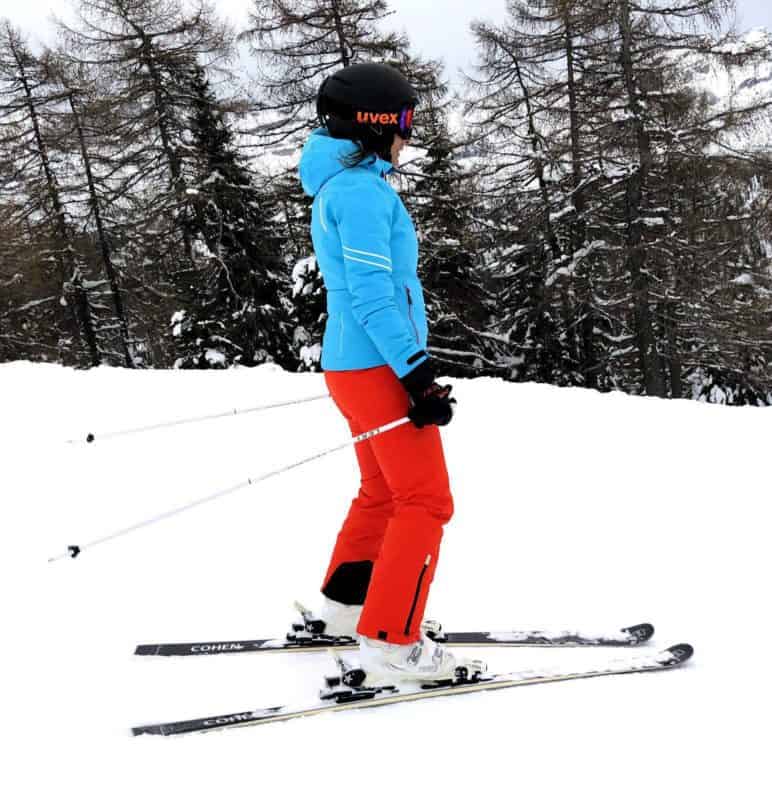 Stile ed eleganza sulla neve con il completo Hyra Les Deux Alpes + Corvara pant