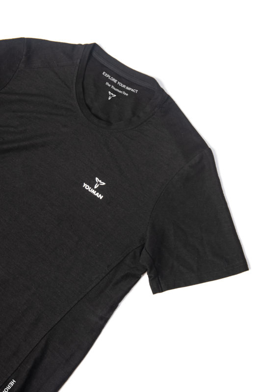 Youman Tee in colore nero
