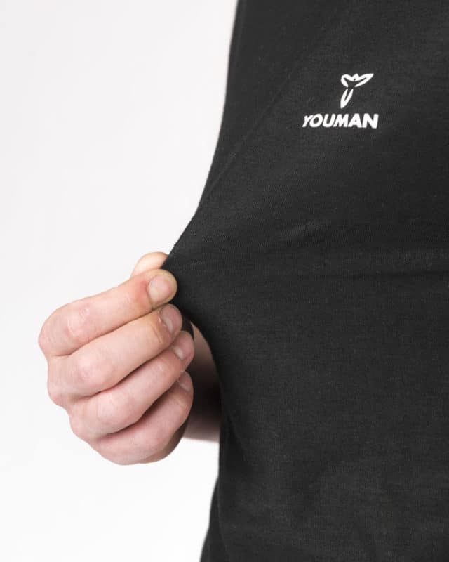 Youman Tee in colore nero