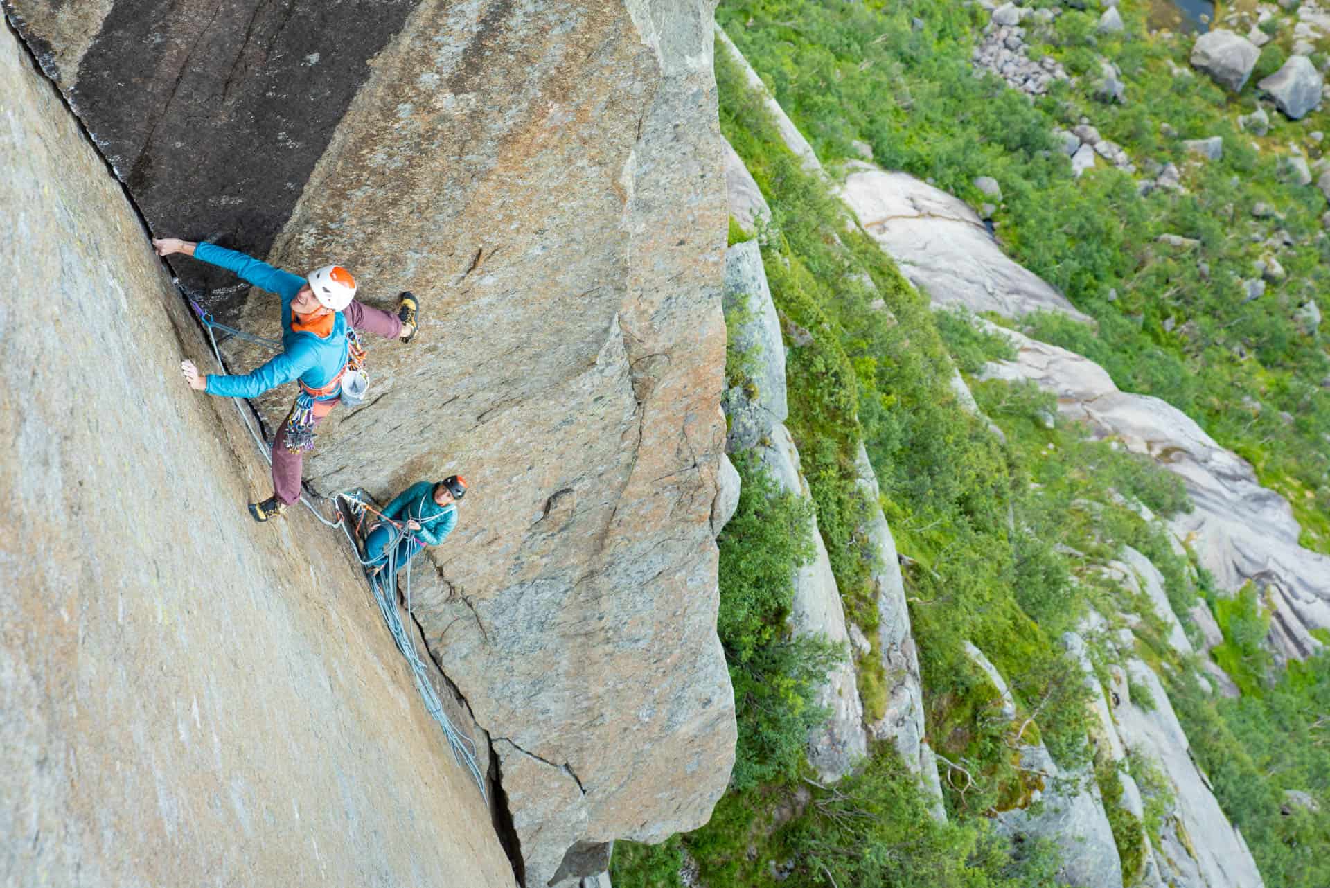 Vibram climbing campaign