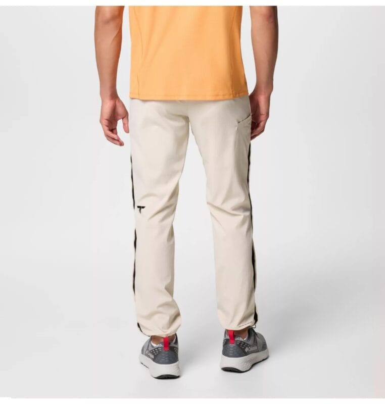 Vista posteriore del pantalone da hiking.