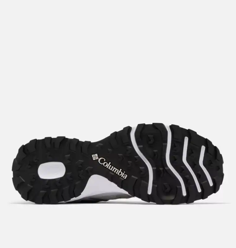 Suola con tasselli di 4 mm. per trazione superiore.