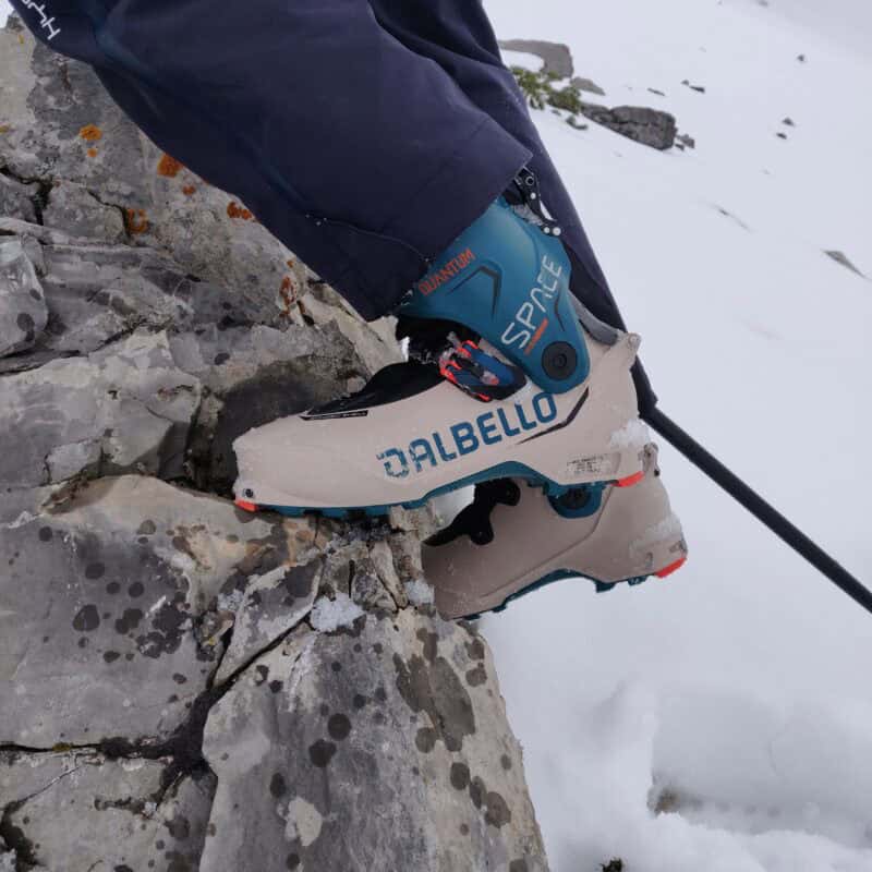 Quantum Space Pro in progressione su rocce tecniche.