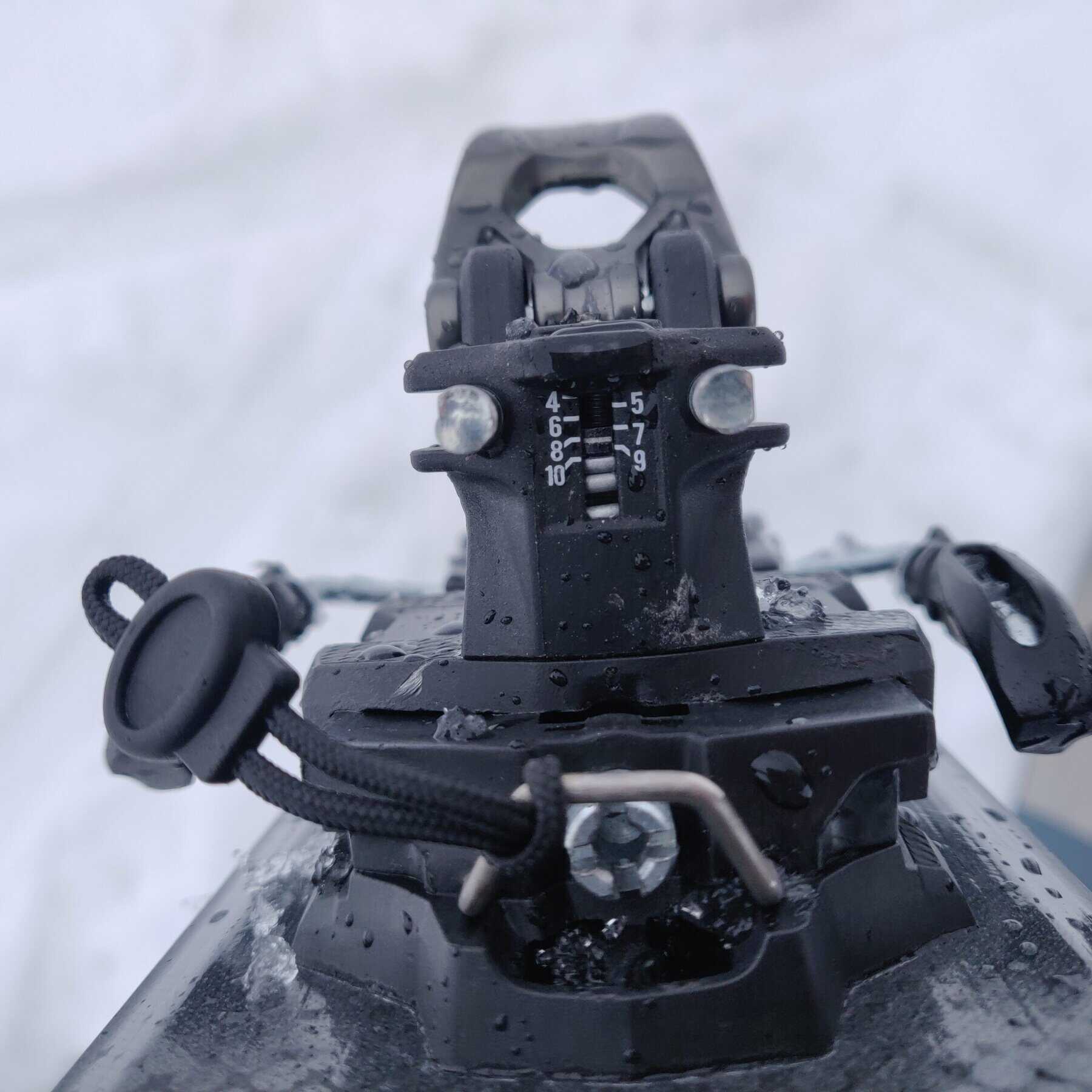 Talloniera Marker alpinist