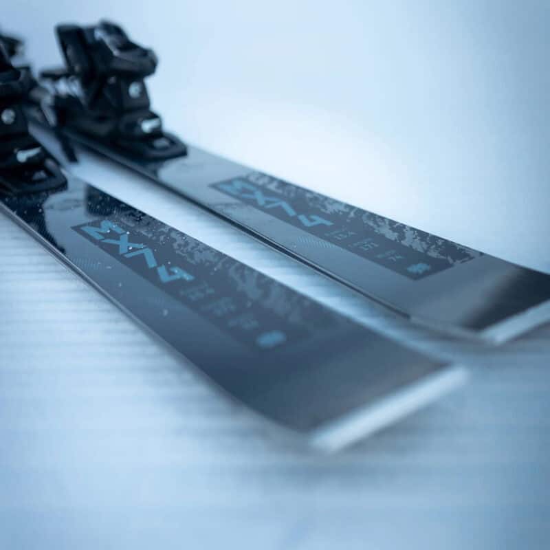 La coda del Kästle MX74.