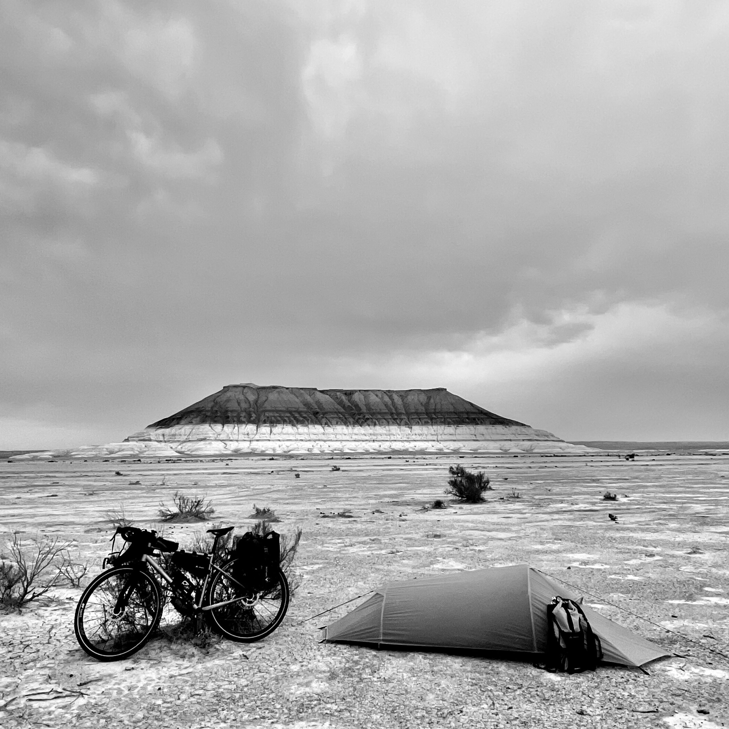 Kazakistan in bici, un'esperienza oltre la realtà.