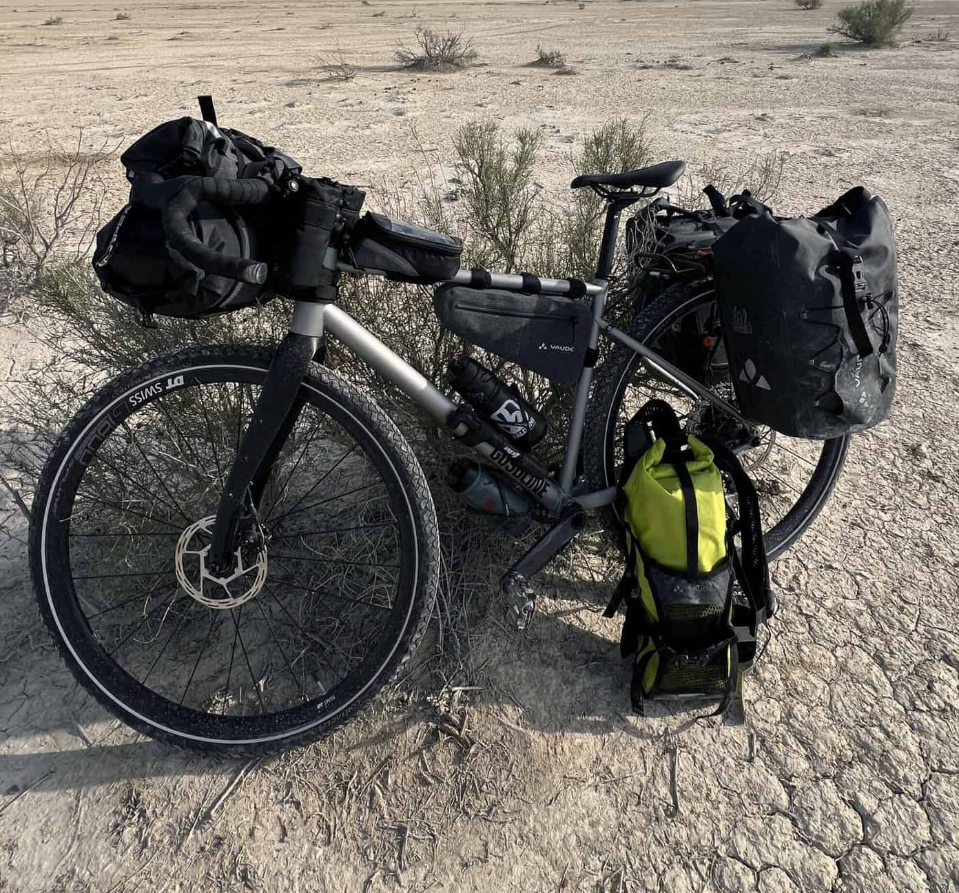 La mia gravel completamente equipaggiata Vaude.