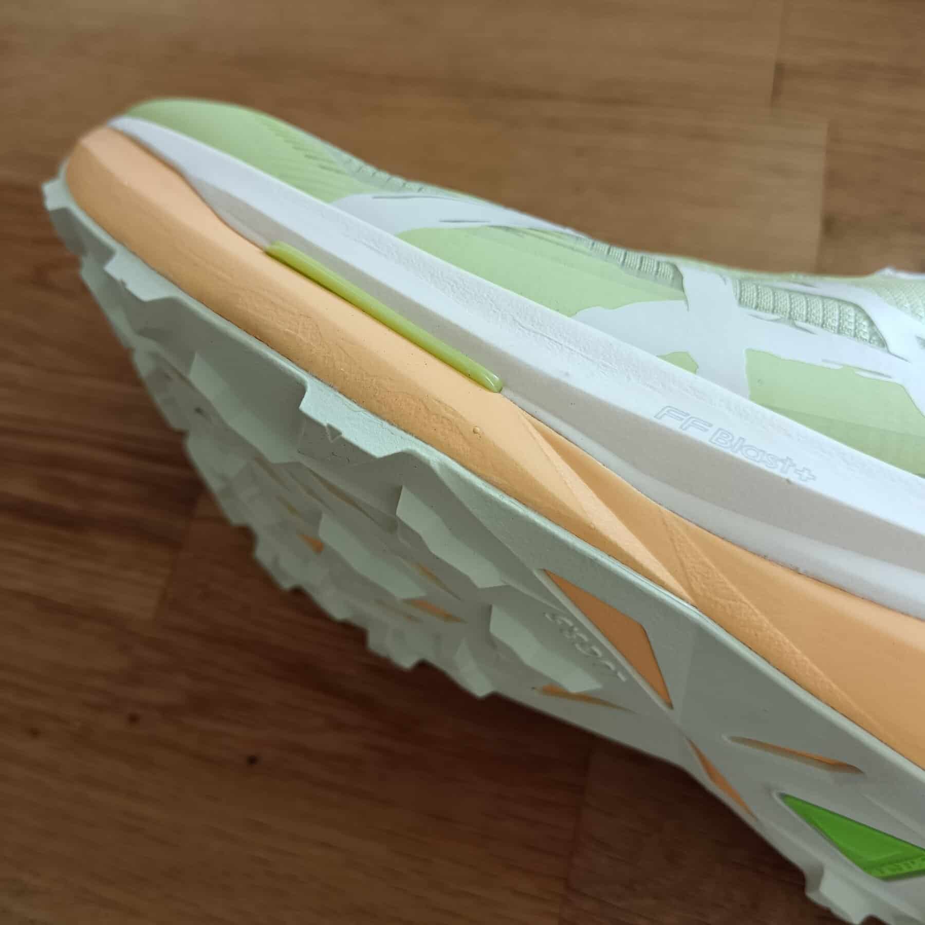 ASICS Fujispeed 4