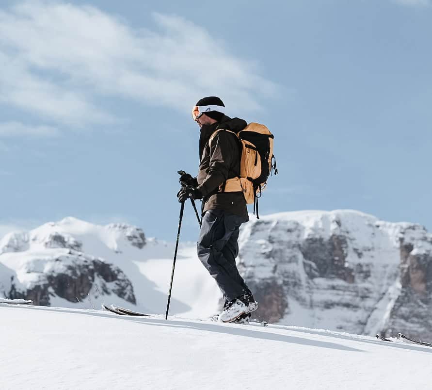 Maschera Falera in azione skialp.