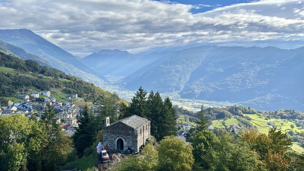 La chiesa di Santo Stefano, sede di scavi e studi archeologici.