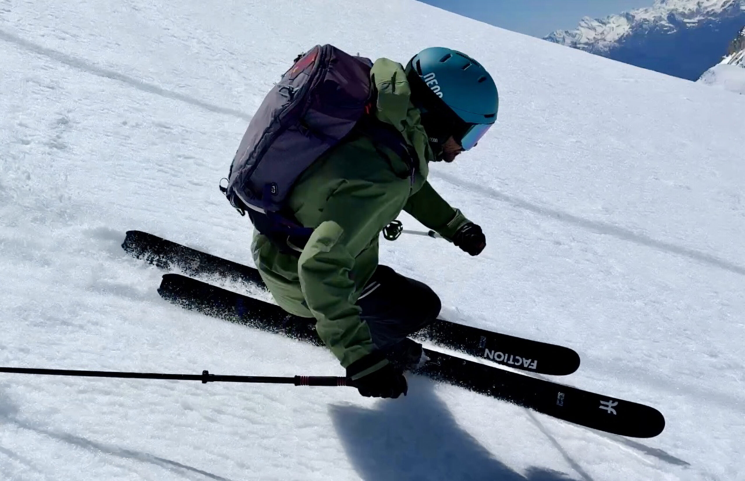 Faction La Machine 2 in azione sulle nevi di Cervinia.