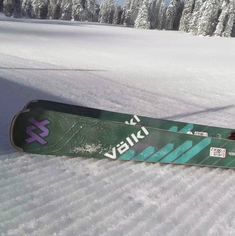 Spatola generosa del Peregrine 72.