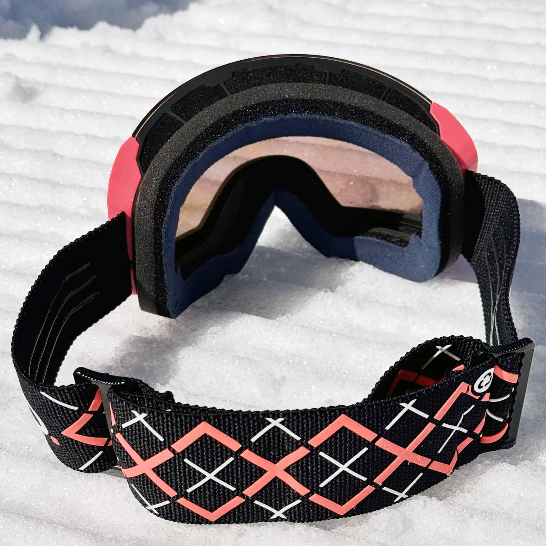 SHRED. Gratify 2.0 versione Bigshow Grader.