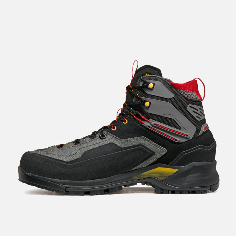 Garmont Akron MID gtx lato interno.