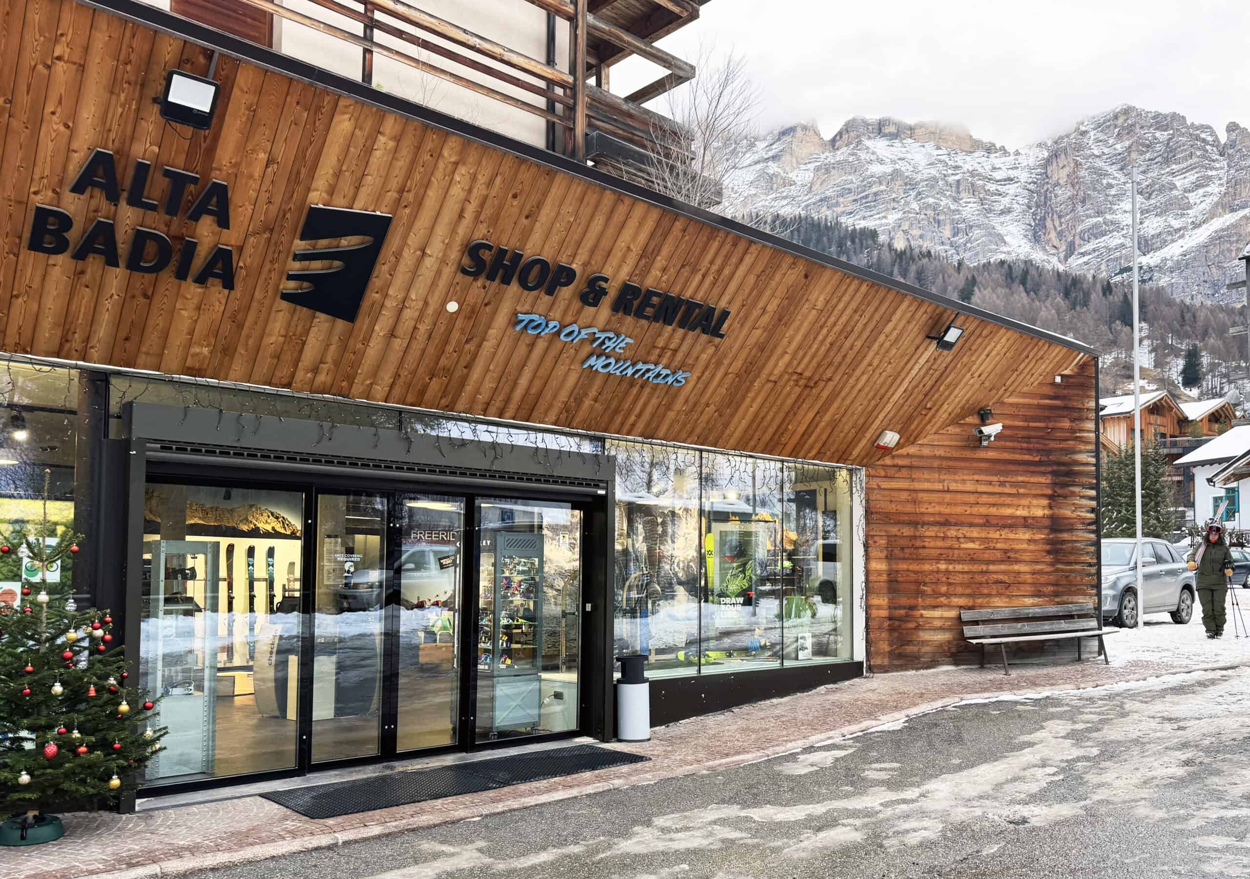 Stile, accoglienza, attrattività e servizi di alta qualità nel noleggio maderno. Ph: Outdoortest.it 