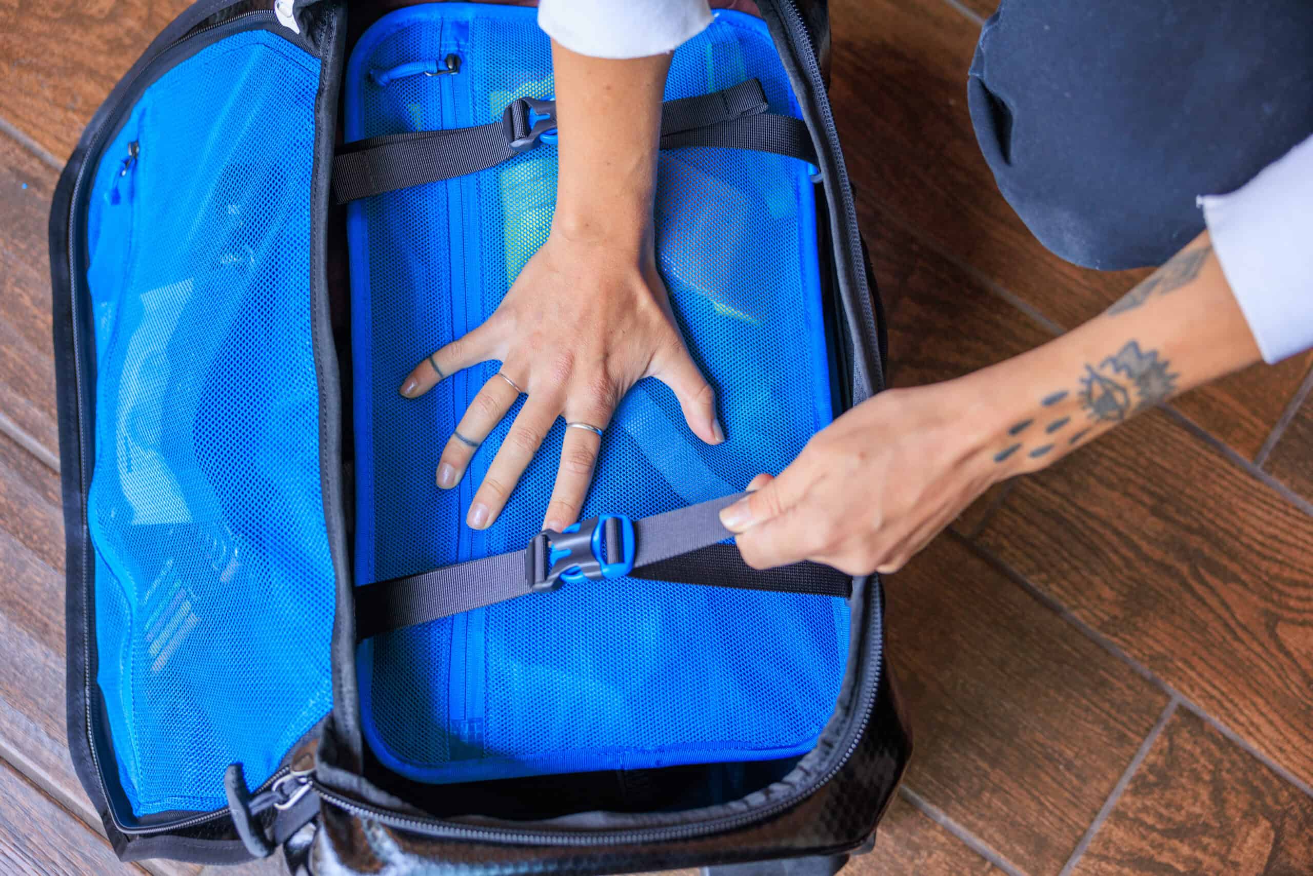 interno Alpaca Rolling Duffels