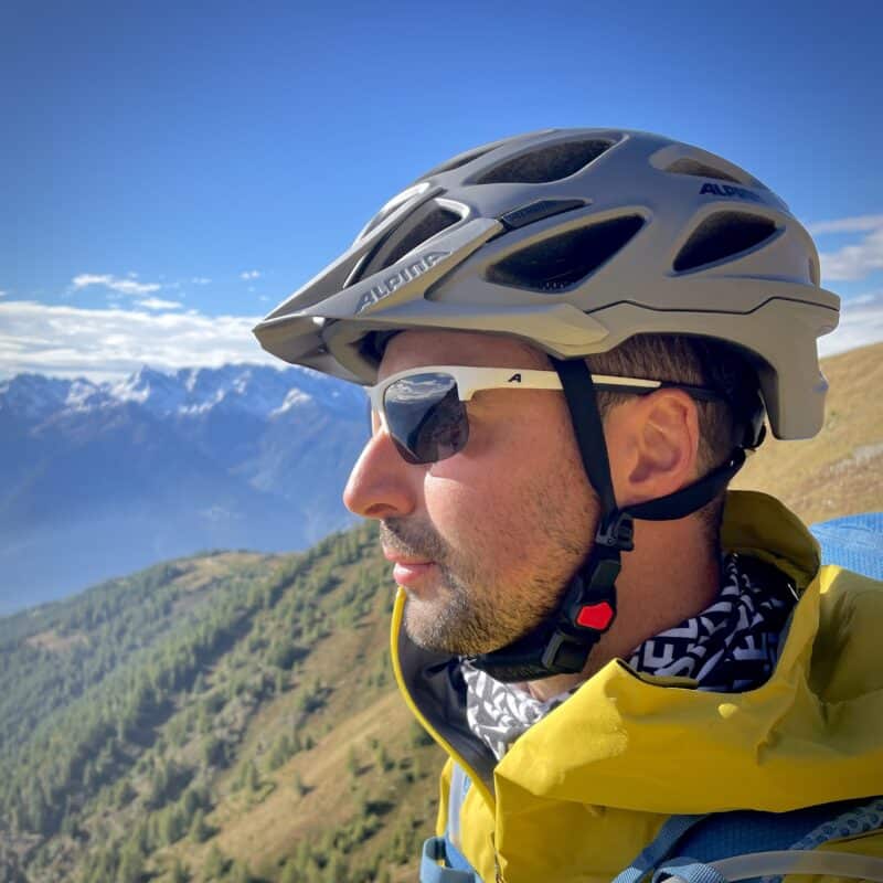 Alpina Mythos 3.0 L.E. con Y-Clip laterali