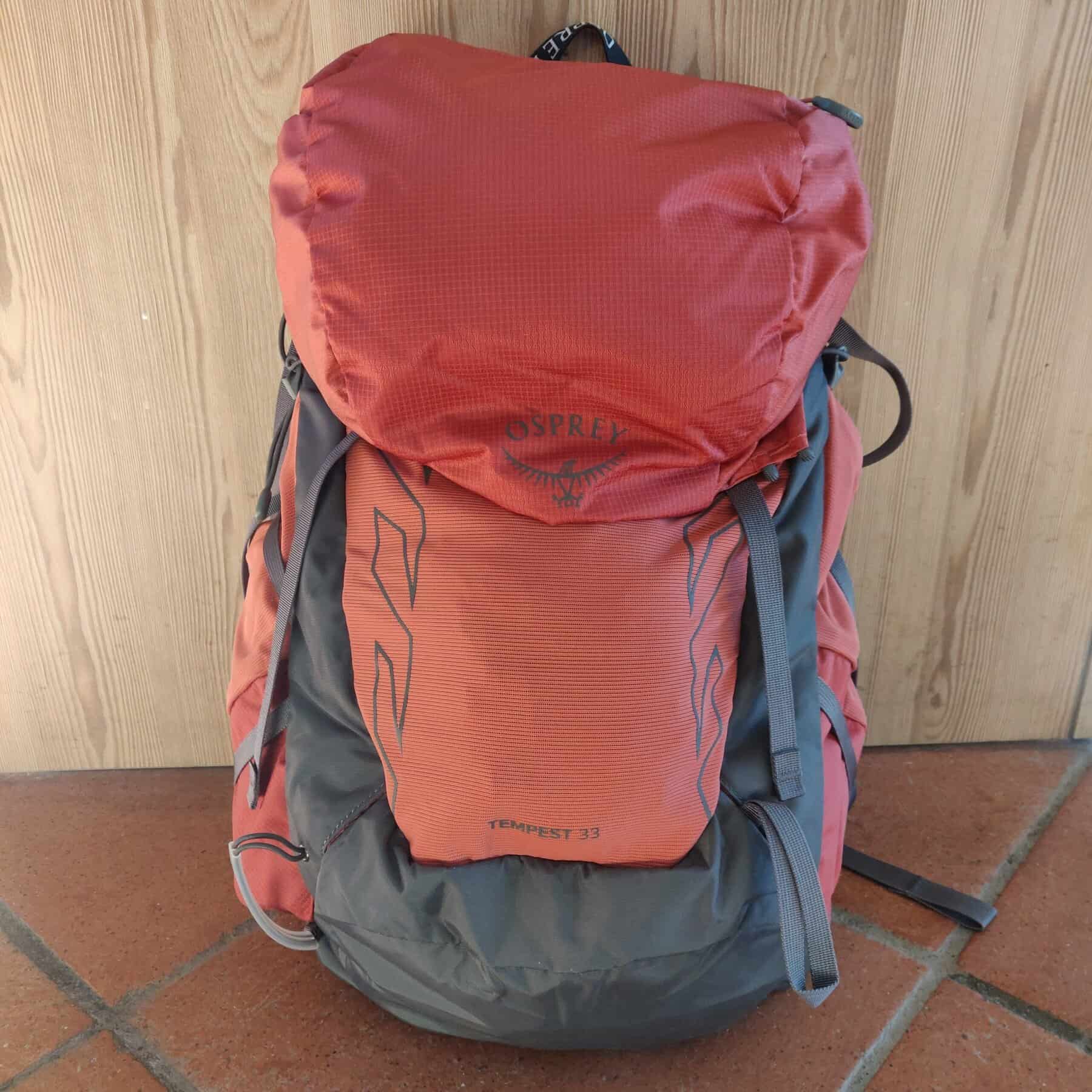 Vista frontale Osprey Tempest 33