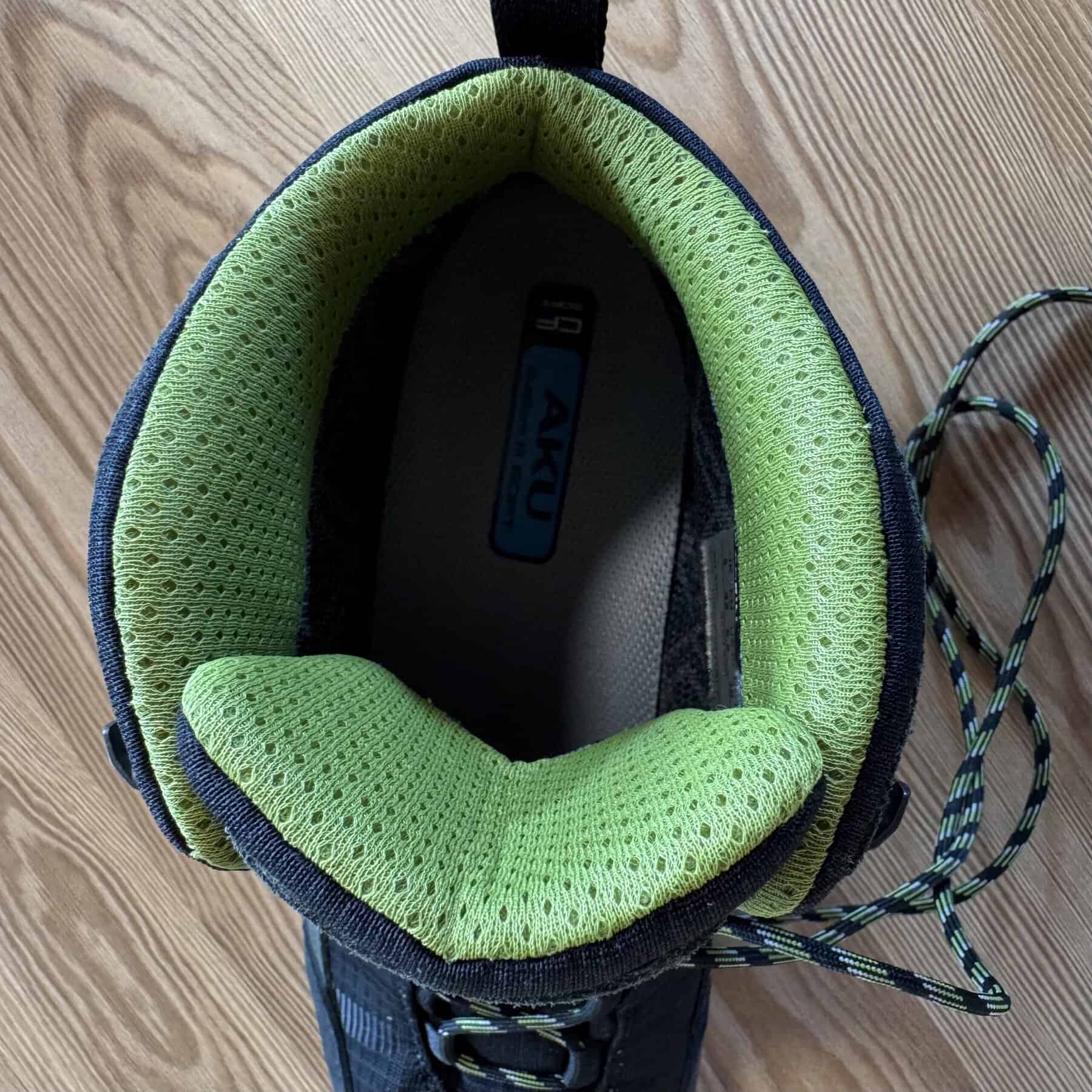 Aku Adapta Light GTX dettaglio del collare