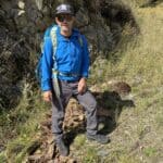 Rab Agden pants in salita con lo zaino