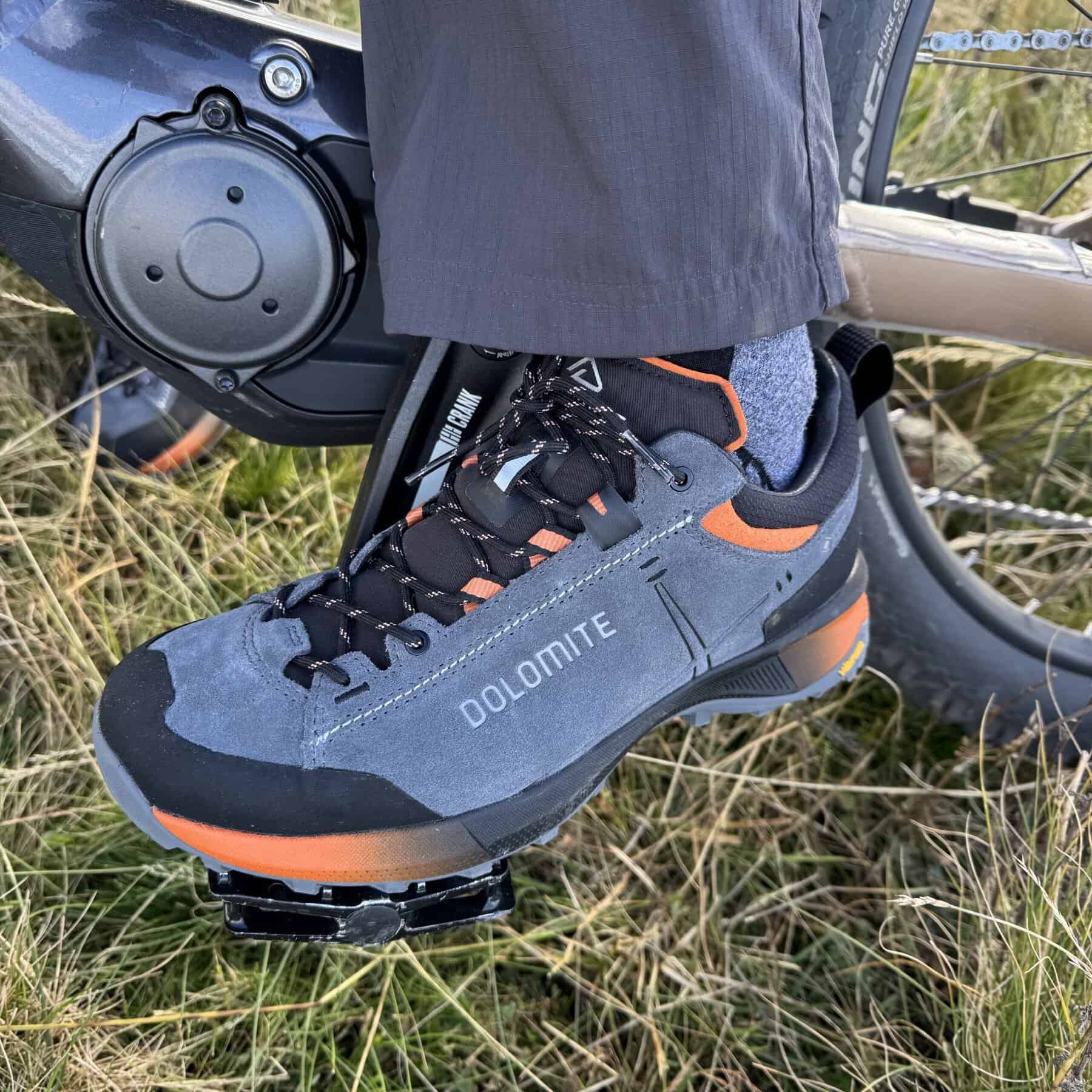 Dolomite Vernale Hike Low GTX in bici