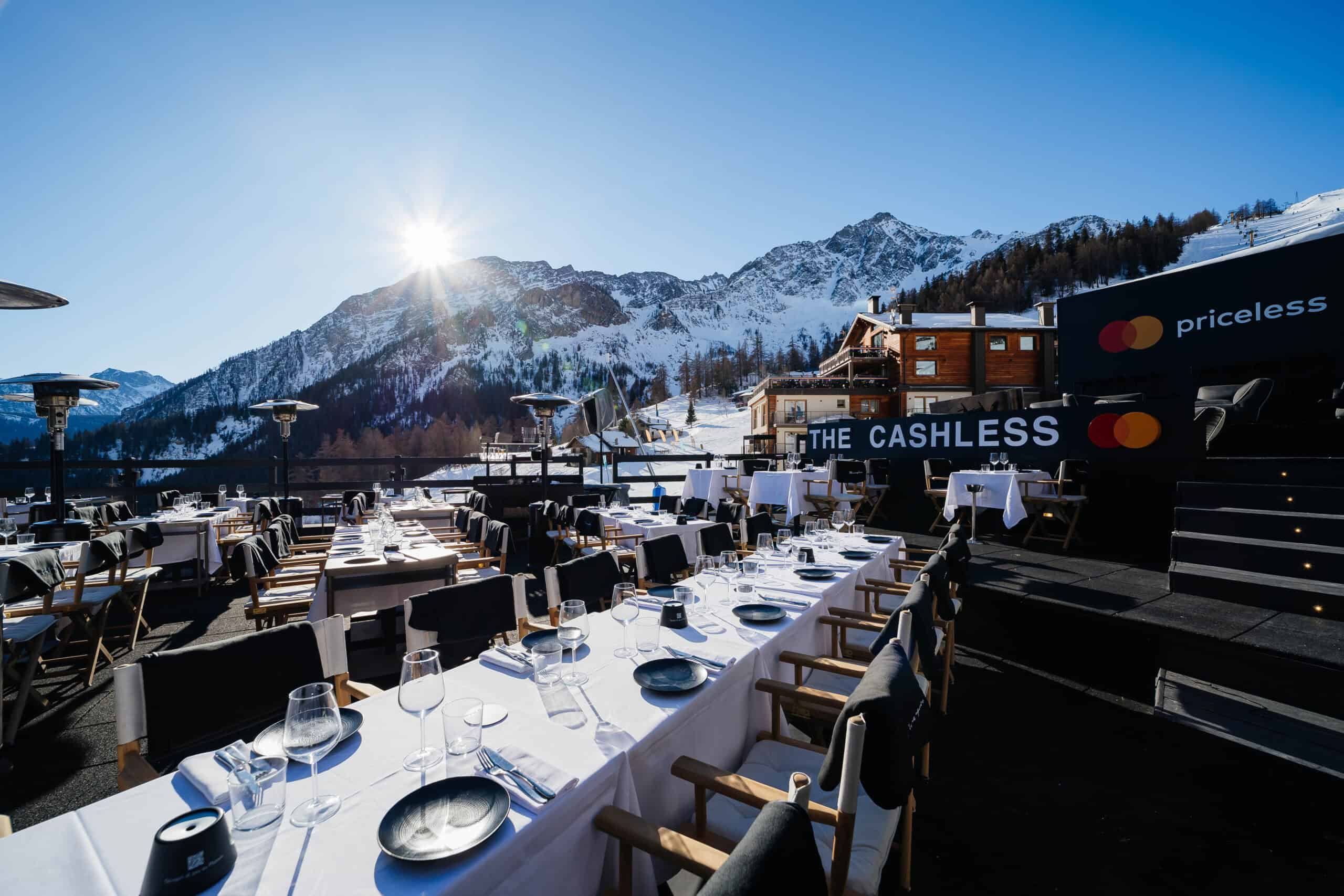 SuperG Courmayeur, il capostipite della catena di aprés-ski di lusso. Ph: Marciello-SG