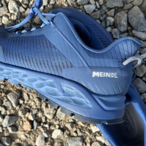 Meindl Power Walker 4.2 Clima – dettaglio tallone con conchiglia posteriore rigida e logo Meindl